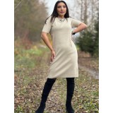 Rochie scurta crem cu aplicatie cu pietricele la gat