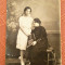 Femei in tinuta de epoca - Fotografie tip carte postala datata 1921