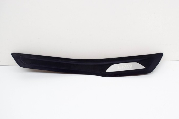 Ornament prag dreapta spate BMW 3 F30, F80 2016 OEM: 7263314,7289226 14683258