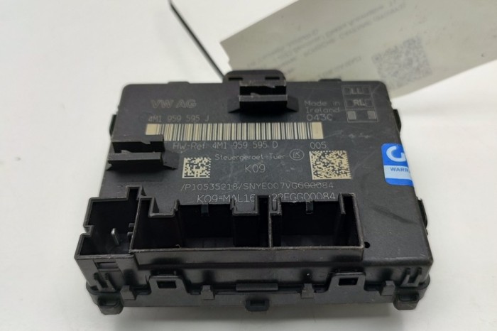 Modul de control ușă dreapta spate PORSCHE CAYENNE 9Y0/9Y3 2023 OEM: 4M1959595D,4M1959595J 29179025