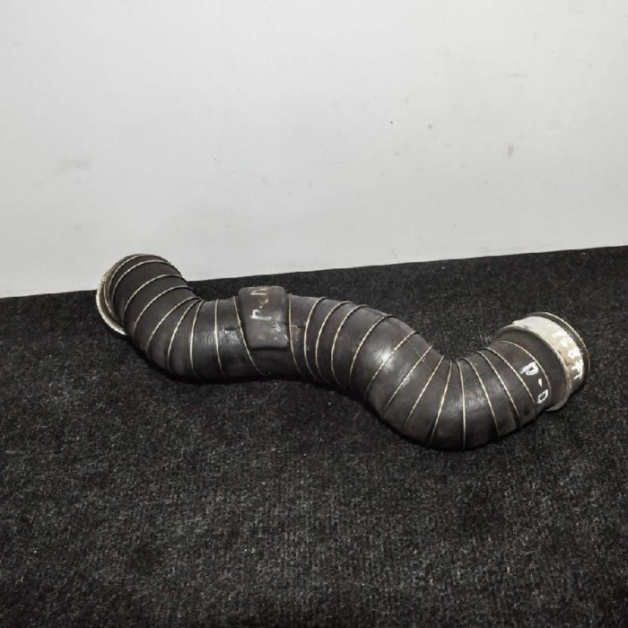 Furtun intercooler dreapta MERCEDES-BENZ C T-Model S203 2006 2504536
