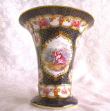 VAZA PORTELAN CU COBALT AURIT MASIV SI DECOR TIP FRAGONARD MARCAJ PAST TIMES