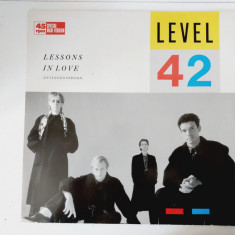 Level 42 – Lessons In Love, vinil 7", 45 RPM, Single, 1986 UK, Funk / Soul (VG+)