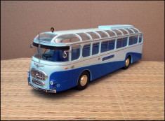 Macheta autobuz Lancia Esatau P Bianchi &amp;amp; C (1953) 1:43 IXO foto