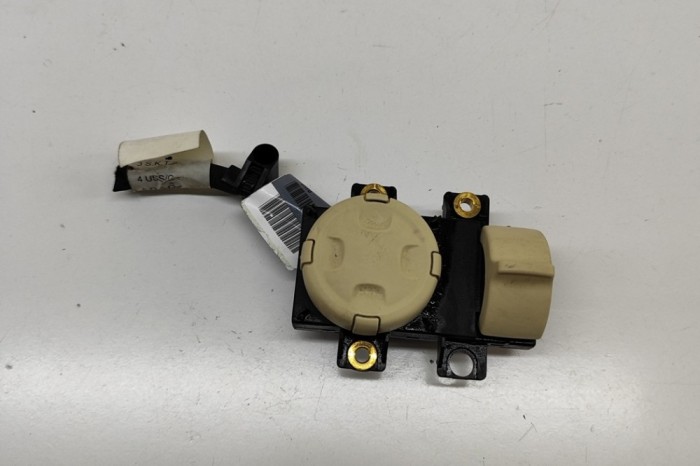 Buton de control scaun dreapta AUDI A8 D3 4E2, 4E8 2006 OEM: 4E0959778C 30256003