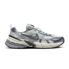 Pantofi Sport Dama, Nike, V2K Run FD0736-003 - 41 foto