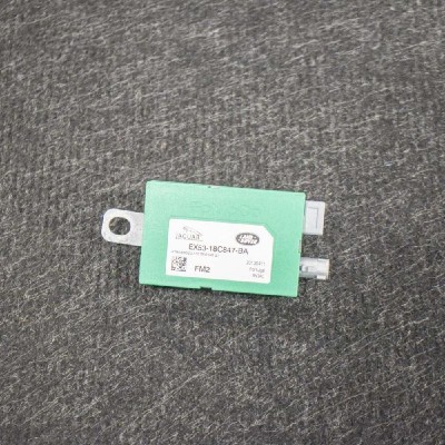 Amplificator de antena JAGUAR F-TYPE Cabrio X152 2013 OEM: EX53-18C847-BA 10656243 foto