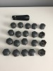 Capace Prezoane Roata 21mm GRI, 20 Bucati + Cleste Extractie, Plastic Durabil, Protectie Roti Auto