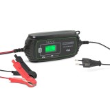 Incarcator automat pentru baterii auto MNC, 70 W, 240 V, 2/4 A, afisaj LCD