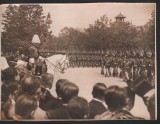 Fotografie: REGELE CAROL II LA PARADA MILITARA DIN ANUL 1933