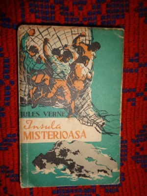 Insula misterioasa - Jules Verne / editura Tineretului, an 1959,colectia Cutezatorii foto