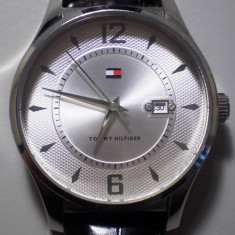 K.095 CEAS BARBATESC QUARTZ TOMMY HILFIGER