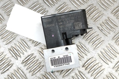 Supapa de expansiune aer condiționat PORSCHE Taycan 2021 OEM: 4M0816682E,VE4A0F5N1B 23954436 foto