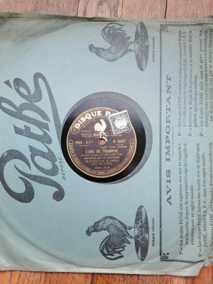 Disc GRAMOFON Patefon. LE PERE LA VICTOIRE foto