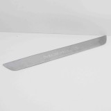 Ornament prag dreapta față TESLA MODEL 3 2018 OEM: 1090844-00-C,109084400C