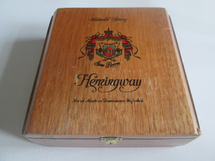 Rara! Cutie goala lemn trabucuri Hemingway-Reserva I Especial Untold Story