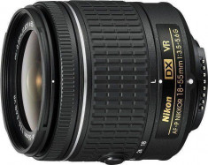 Obiectiv Nikon 18-55mm f/3,5-.5.6G AF-P DX VR foto