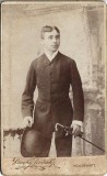 M1888N T&acirc;năr cu pălărie, baston și mănuși, studio Dunky Fiv&eacute;rek, Cluj