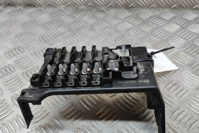 VW ID.3 E11 2021 OEM: 1EA915345,1EA937548 SKU: 22572489