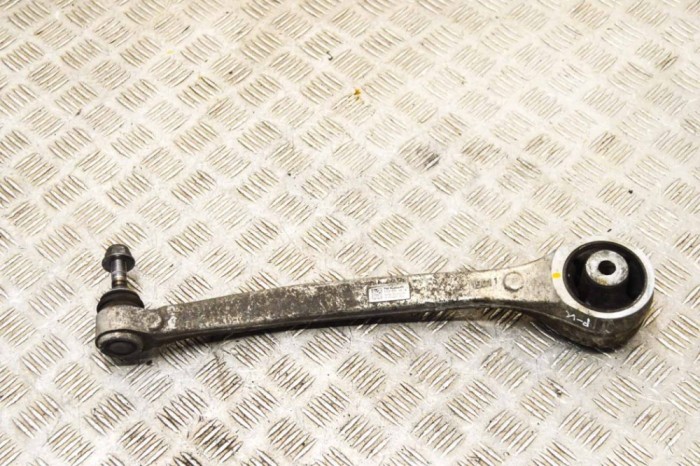 Braț inferior st&acirc;nga față TESLA MODEL S 2017 OEM: P1041570-00-B 17016338