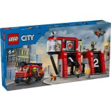 LEGO&reg; City - Statie si camion de pompieri (60414)