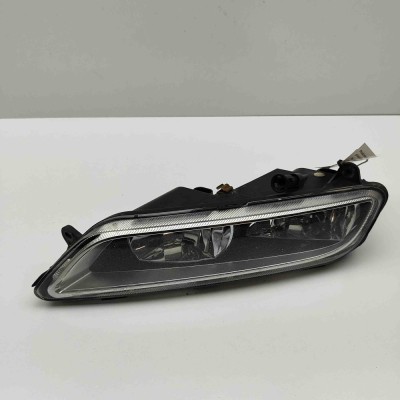 Proiector ceață dreapta față VW PASSAT Variant B7 365 2012 OEM: 3AA941662E,3AA941662D,3AA941662 30657782 foto