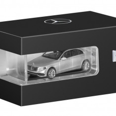 Macheta Oe Mercedes-Benz E-Class 1:87 Sedan Argintiu B66960373