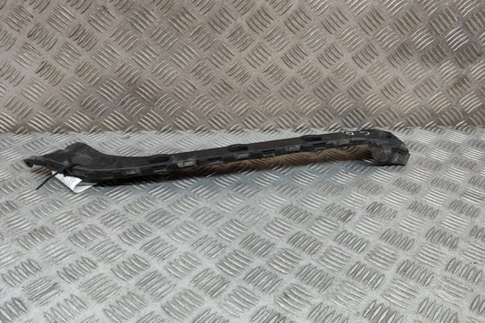 Suport bara de protecție dreapta spate SKODA OCTAVIA III Combi 5E5 2018 OEM: 5E9807394B 21888163