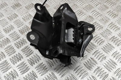 Suport motor st&amp;acirc;nga TOYOTA YARIS CROSS MXP_ 2024 OEM: 12372-K0060 | 31517404 foto