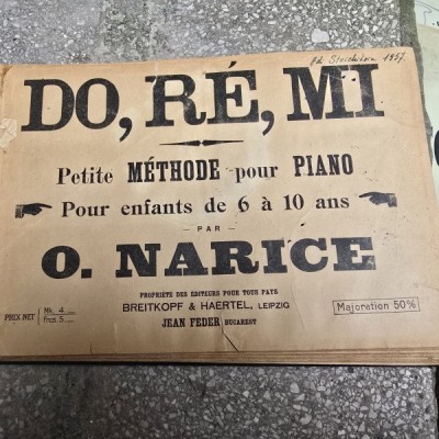 Do, Re, Mi. petite methode pour piano, pour enfants de 6 a 10 ans - O. Narice foto