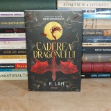 L.R. LAM - CADEREA DRAGONULUI ( PRIMA CARTE SERIA SOLZII DRAGONULUI ) , 2023 *
