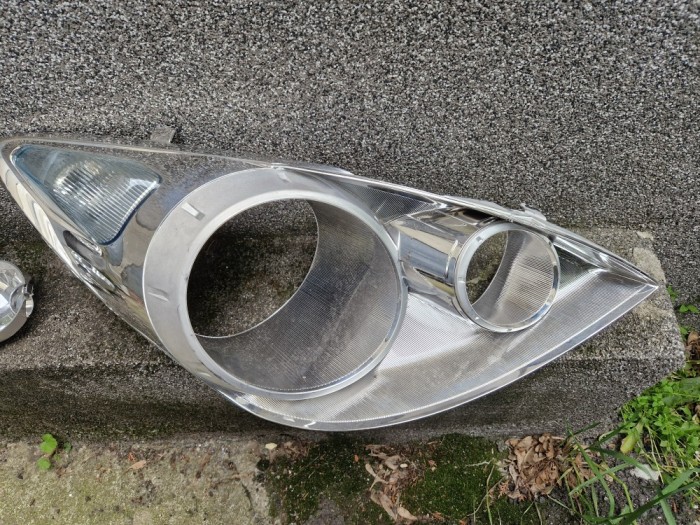 Ramă far dreapta Nissan Note 2012