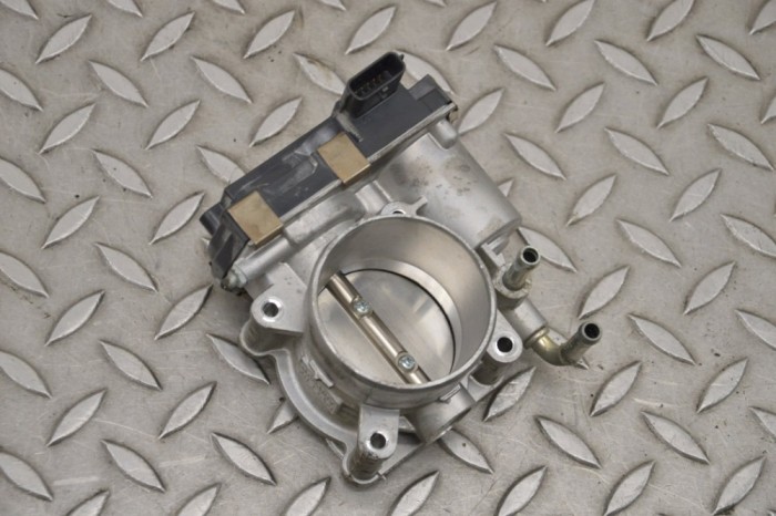 Corp clapetă INFINITI Q50 2016 OEM: 6322A2 17534833