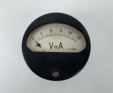 Aparat de masura - Watttmetru - anii `40,secolul trecut VmA - 0 - 25