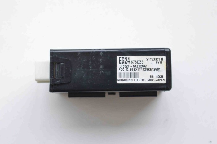 Alt modul de control MAZDA CX-7 ER 2010 OEM: EG24675DZB,662F-SKE125A1 1832236