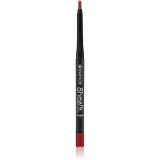 essence 8h Matte Comfort dermatograf mat de buze cu ascutitoare culoare 07 Classic Red 0,3 g