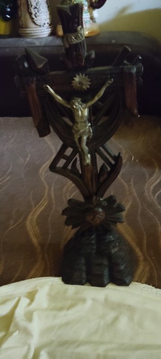 Crucifix an 1900