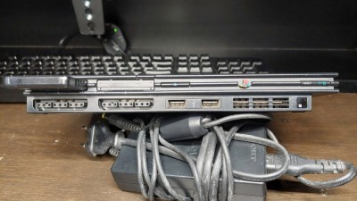 Playstation 2 slim SCPH-75004 foto