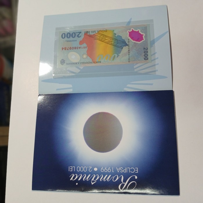 Bancnota 2000 lei Eclipsa 1999 in folder seria A001