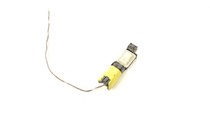 Senzor de impact lateral dreapta PORSCHE CAYENNE 9PA 2005 OEM: 7L0909606C 14506689