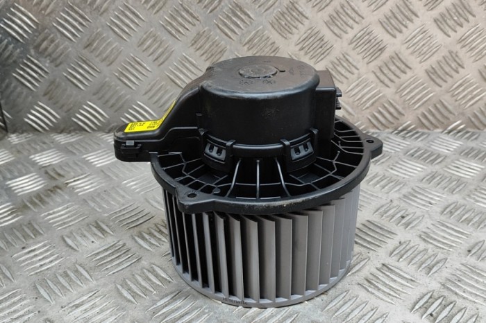 Ventilator aeroterma HYUNDAI TUCSON NX4E, NX4A 2022 OEM: EB1D1-NX5LA 23357462