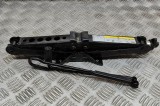 Cric AUDI A3 Sportback 8VA, 8VF 2015 OEM: 8V0011031A 22403229