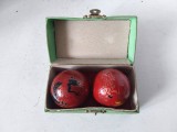 Set de bile Baoding / bile chinezești de meditație / bile muzicale antistres, feng-shui, pentru sănătate - vintage, in cutia originala