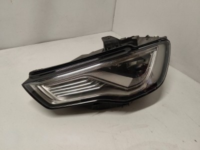 Audi A3 S3 8V Headlight/headlamp 8V0941033AF foto