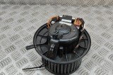 Ventilator aeroterma VW PASSAT Variant B7 365 2012 OEM: 3C0907521F,CZ246810-5384,3C1820015T,F011500081 30657520