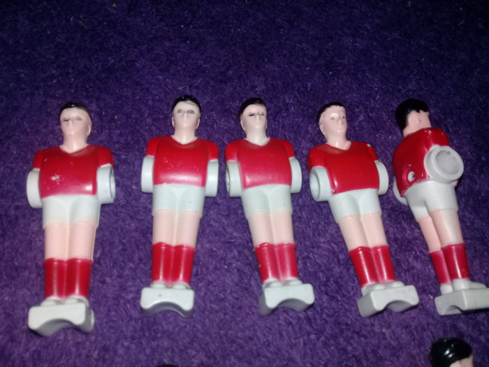 lot 10 figurine fotbalisti vechi,Figurine fotbalisti Joc fotbal de masa vechi