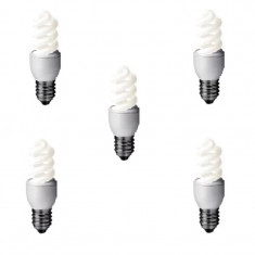 SET 3 becuri fluorescent Panasonic soclu E27 putere 8W forma spirala lumina alb rece alimentare 220 - 240 V &quot;EFD8E65HD-5&quot; (timbru verde 1.35