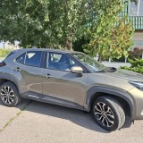Vand Toyota Yaris Cross 1.5 Hybrid Dynamic inmatriculat 2023, 24.081 km, Garanție Toyota, Revizie iulie 2026