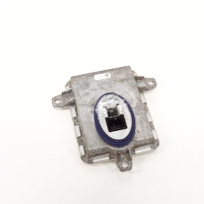 Modul xenon far dreapta față BMW 7 F01, F02 2014 OEM: 130732931700,10EEG111308,7296090 10592351 foto