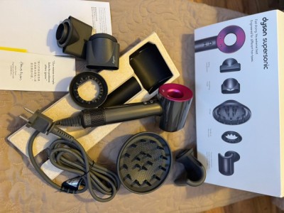 Dyson Supersonic HD08 foto